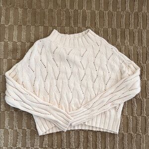 Evereve Textured Knit Turtleneck Sweater in Cream